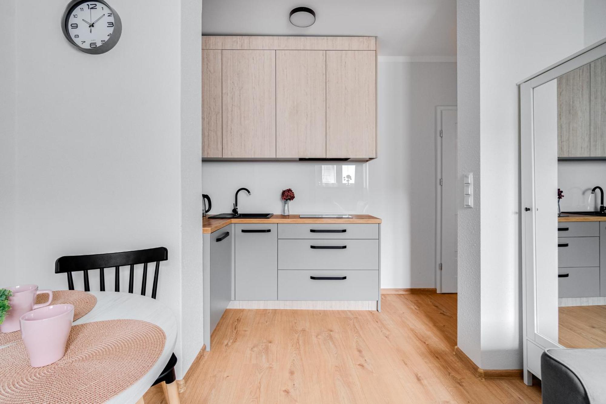 Apartamenty Franciszkanska Opole Bagian luar foto