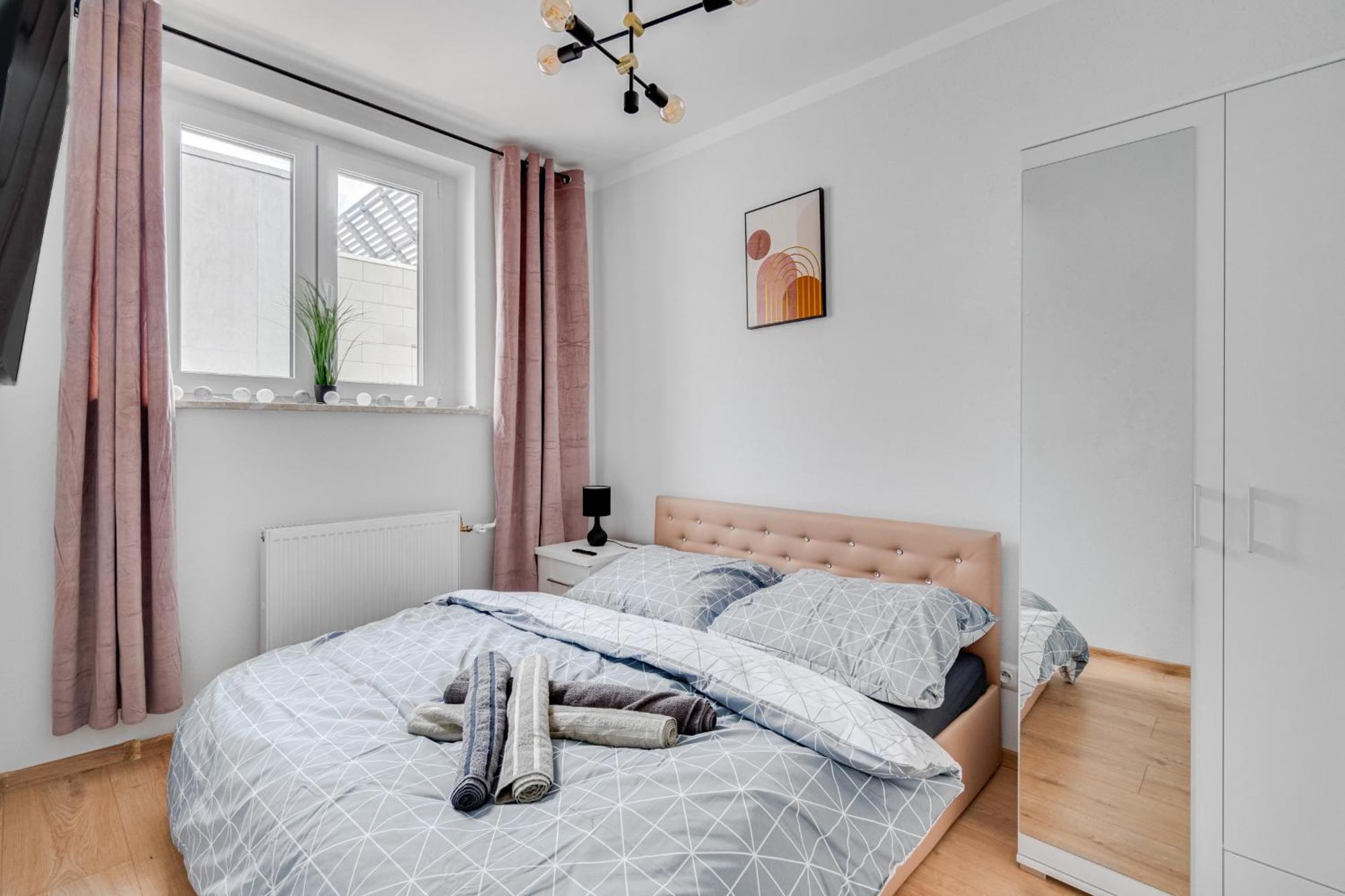 Apartamenty Franciszkanska Opole Bagian luar foto