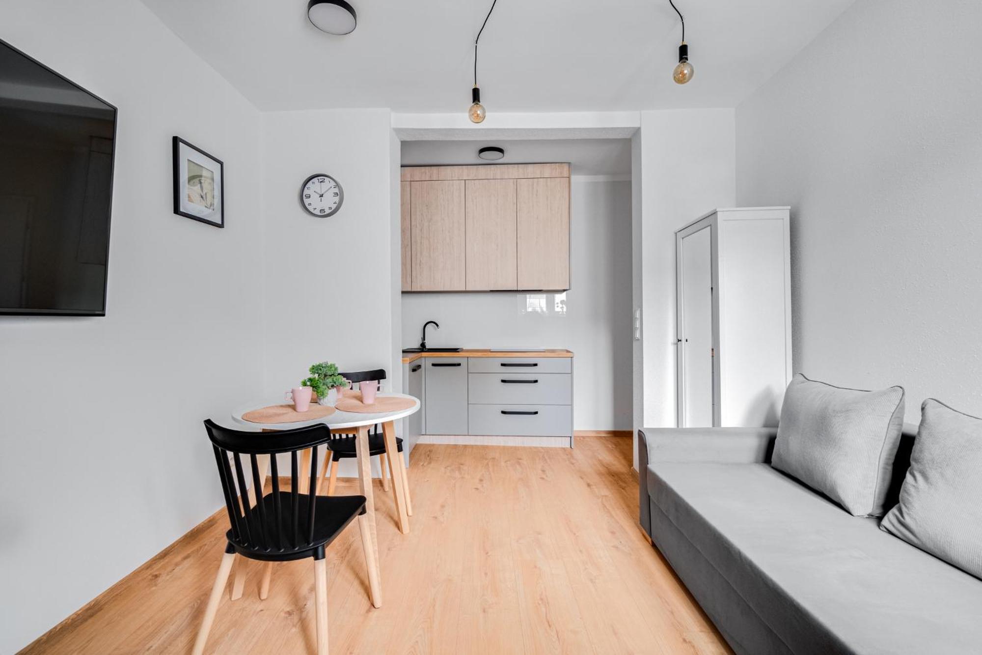 Apartamenty Franciszkanska Opole Bagian luar foto